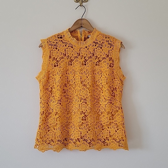 Nanette Lepore Tops - Nanette Lepore Marigold Yellow Lined Lace Sleeveless Blouse Size Large